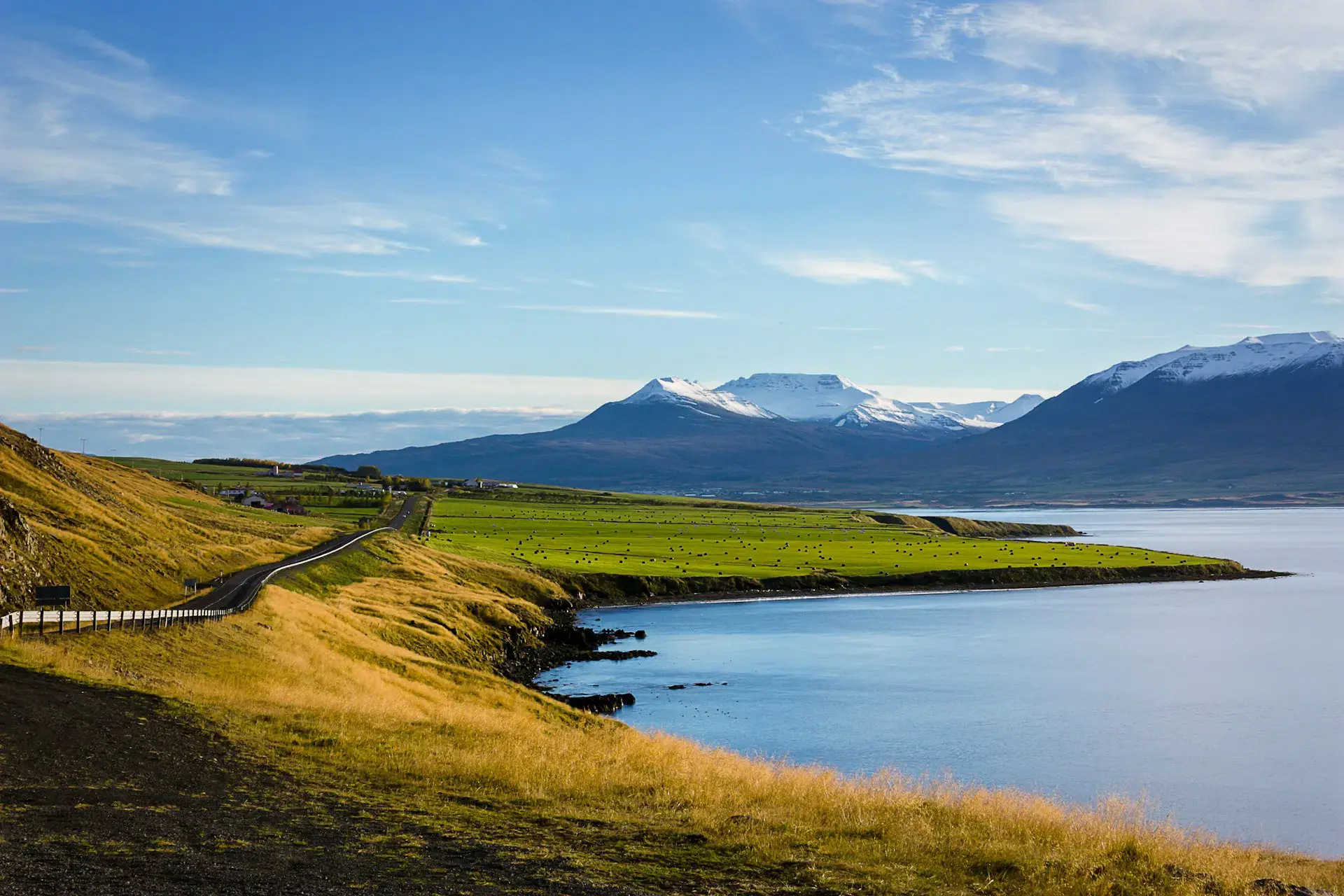 Akureyri hero image