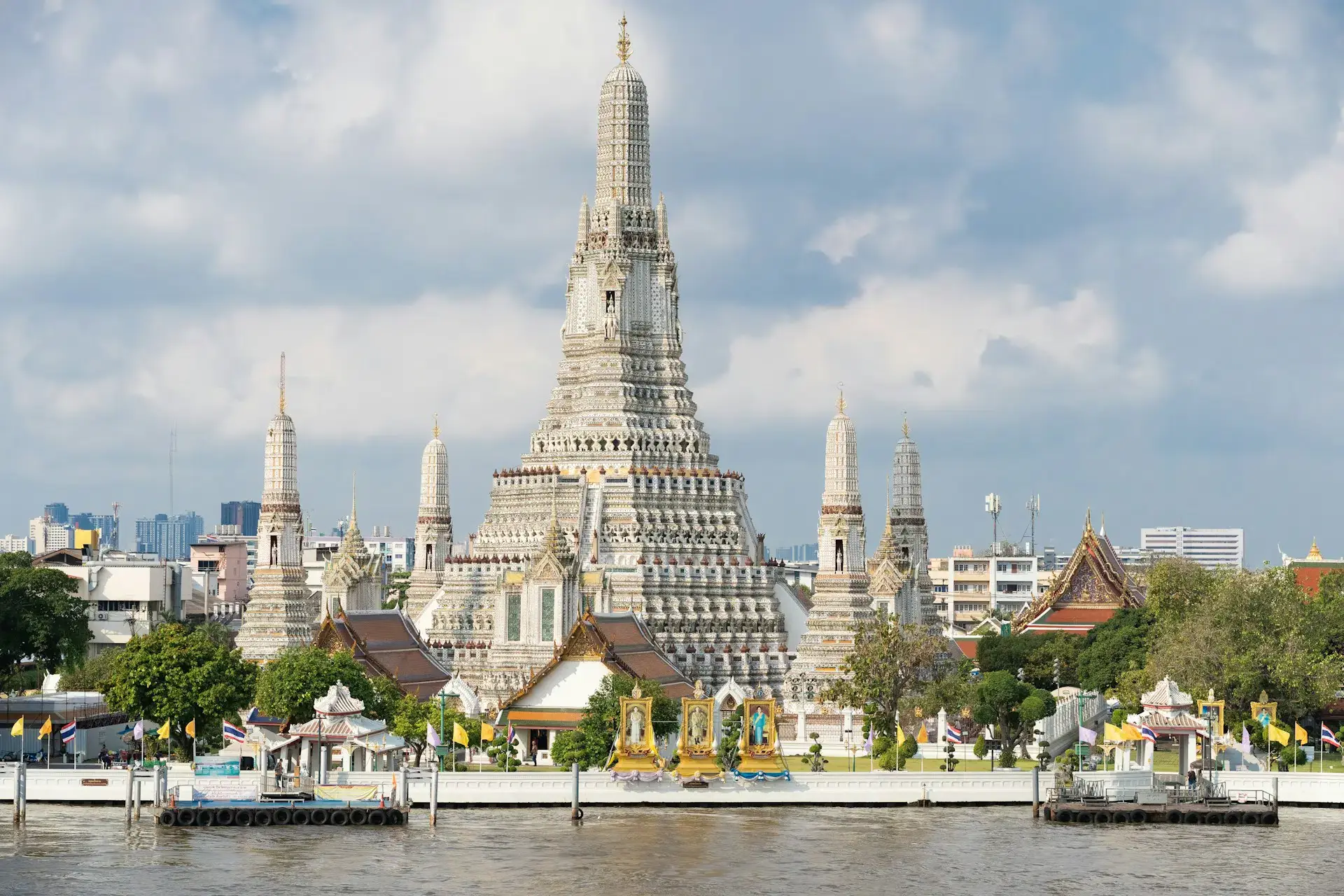 Bangkok hero image